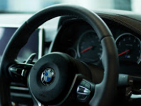 ऑटो मोबाइल